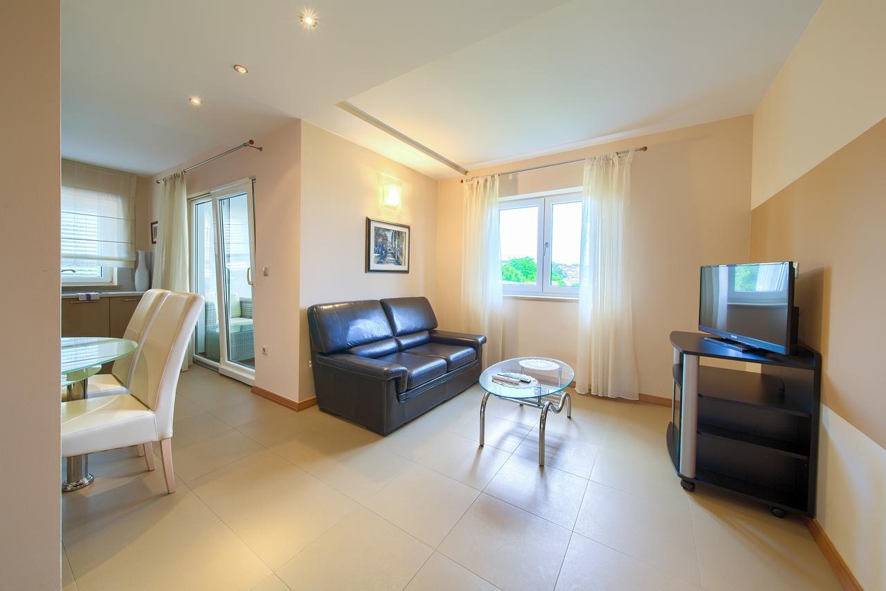 מאלינסקה Villa Palma מראה חיצוני תמונה